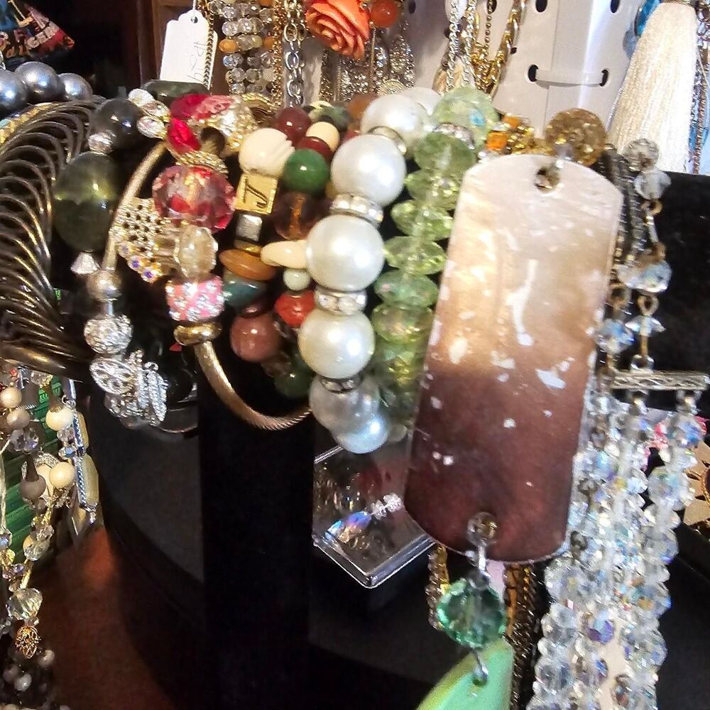 Women's multi Jewelry